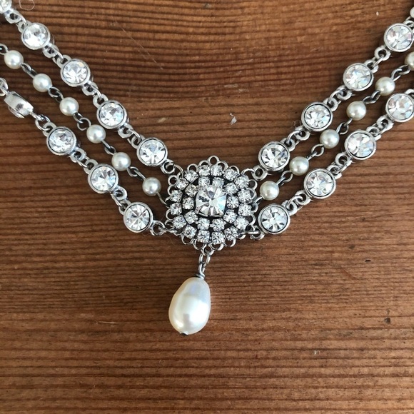 Tara Fava Halo Headpiece - Picture 6 of 6